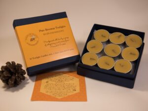 LONG BURNING BEESWAX TEALIGHT CANDLES (pack of 18)